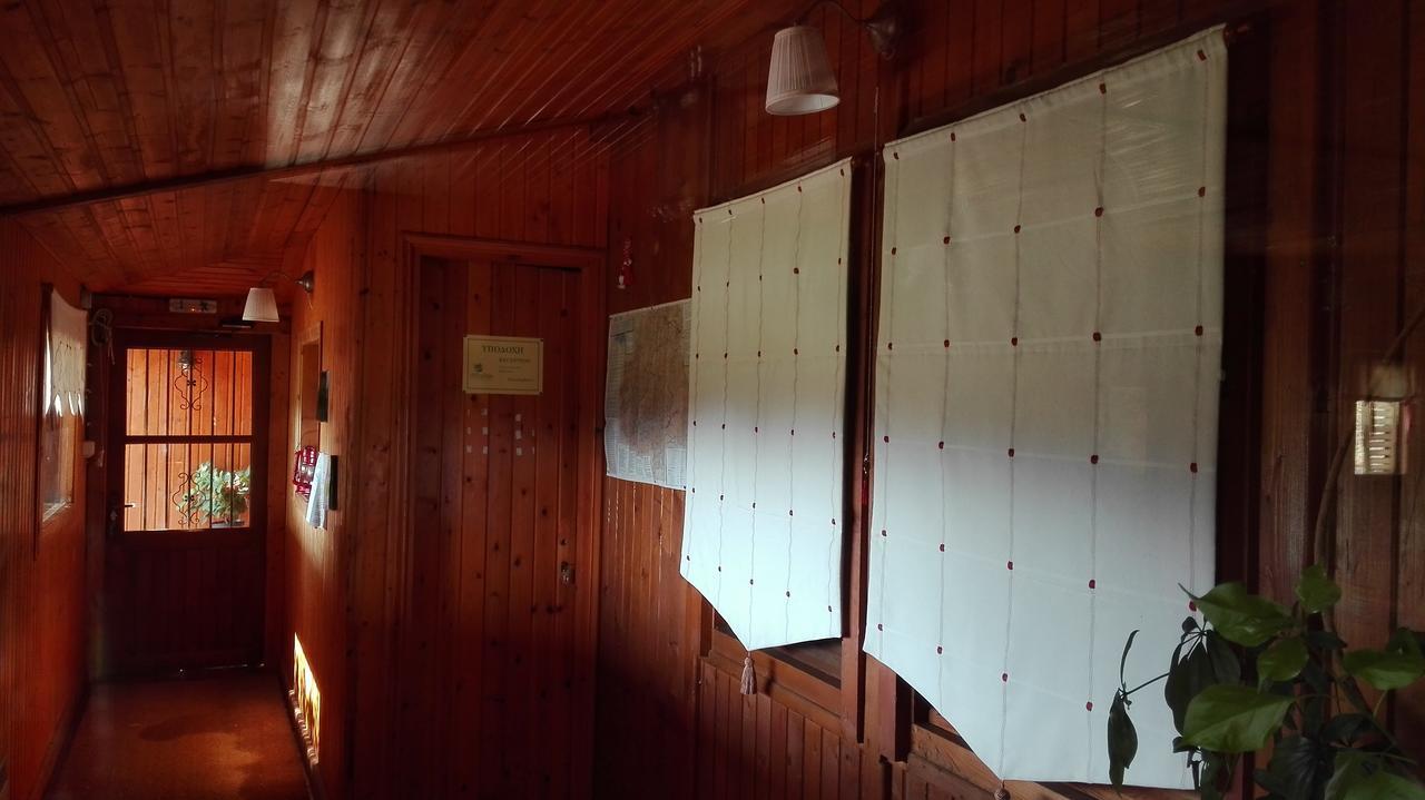 Livadaki Village Megali Kapsi Eksteriør billede
