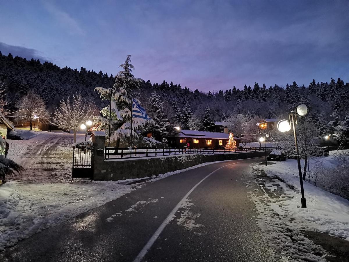 Livadaki Village Megali Kapsi Eksteriør billede